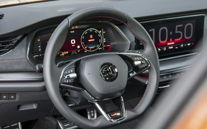 Skoda Octavia cena 203200 przebieg: 5, rok produkcji 2024 z Wąsosz małe 497